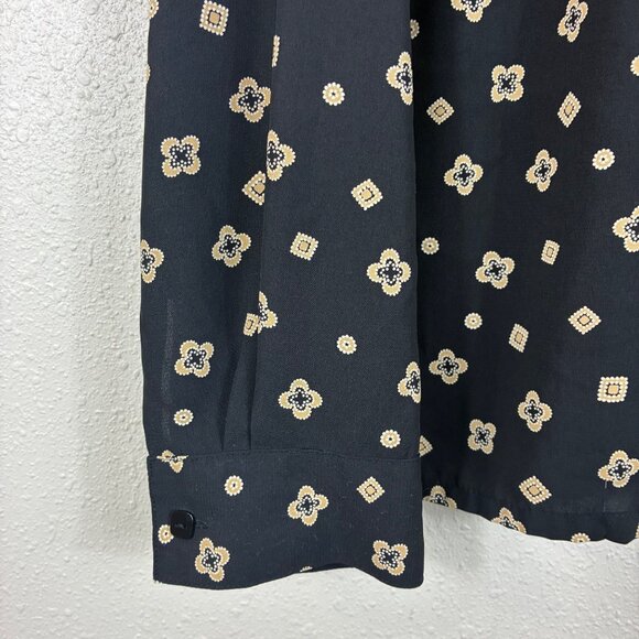 Covington Women’s Black Floral Geo Print Button Down Top Sz 20 Classic Casual - Picture 2 of 7